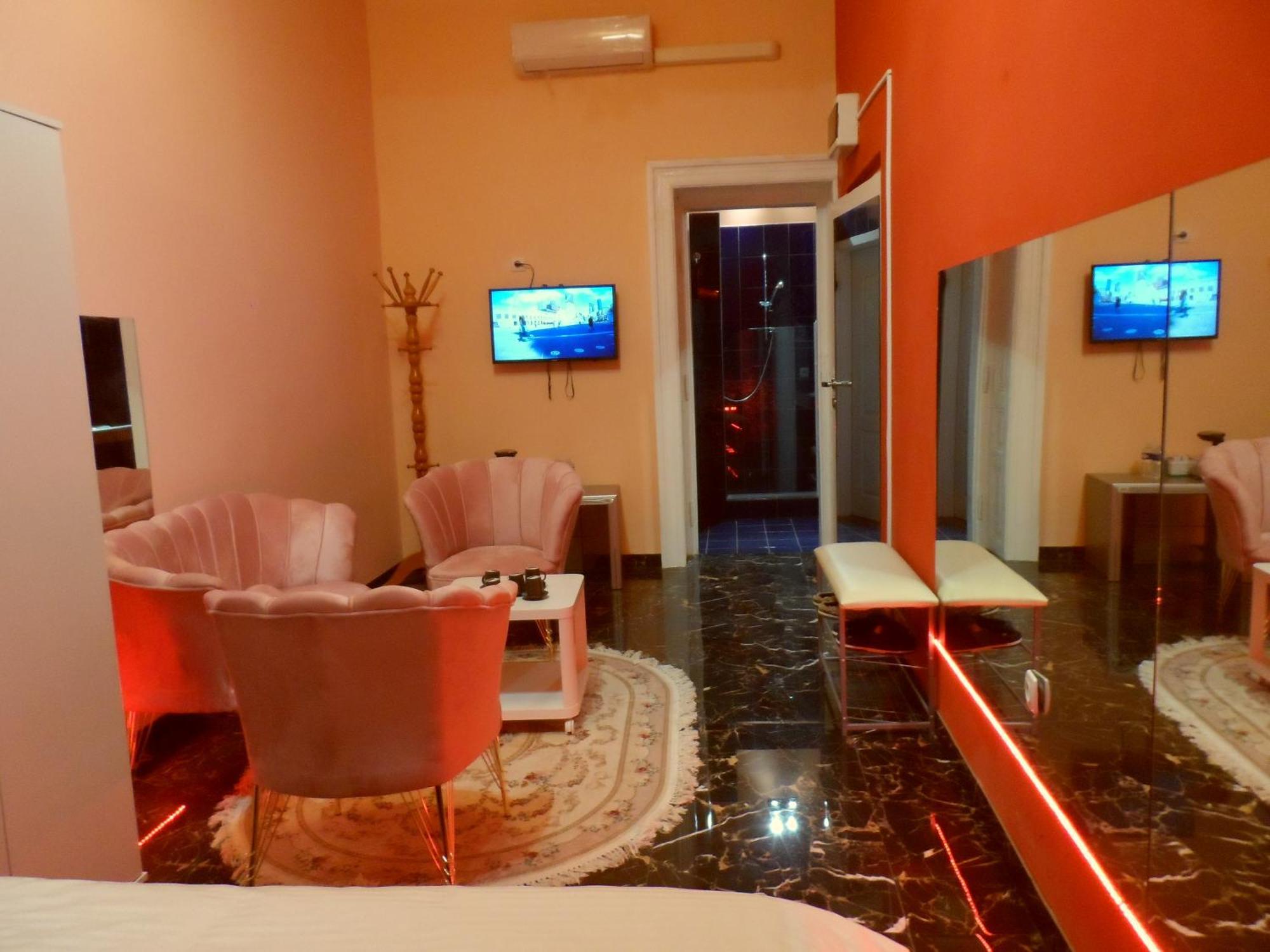 Appartamento Room2-airb Next To Main Street Crowded Praga