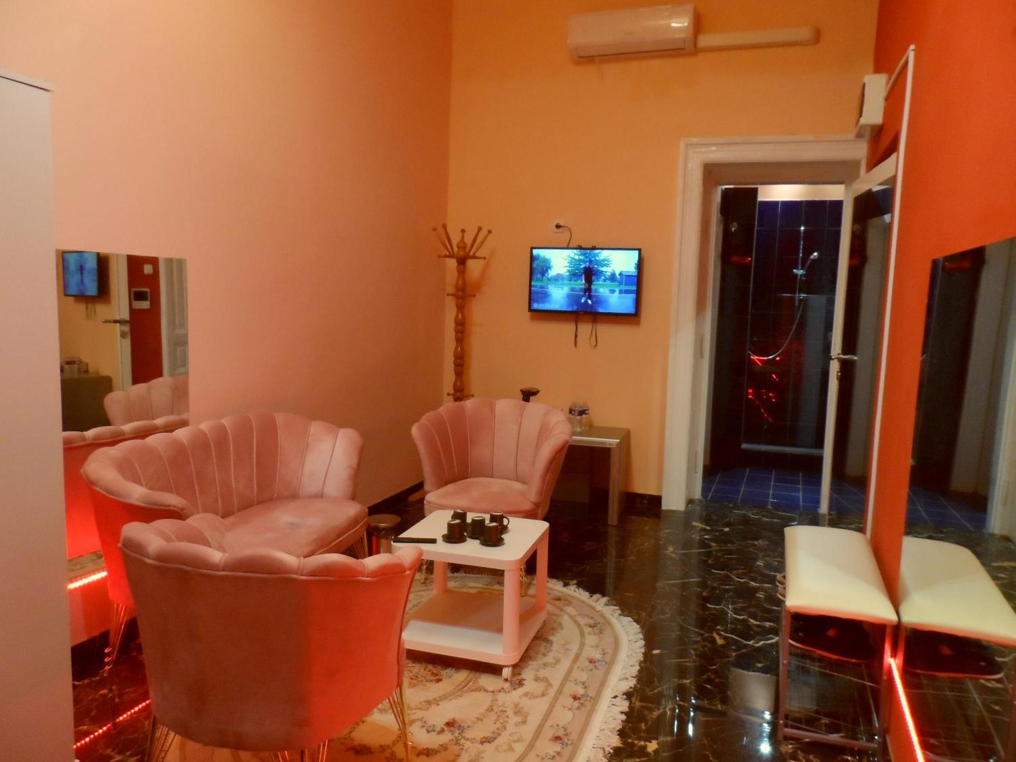 Appartamento Room2-airb Next To Main Street Crowded *